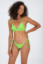 Charger l'image dans la galerie, Model Front: Rio De Sol Ensemble Set Lemon Tri-Cos Ibiza
