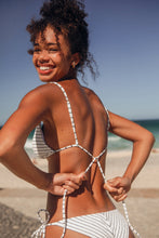 Laden Sie das Bild in den Galerie-Viewer, Image 12: Rio De Sol Haut Top Linea-White Lia
