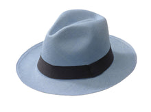 Charger l'image dans la galerie, Gallery: De Punta En Blanco Chapeau Panama Classic Sky
