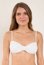 Laden Sie das Bild in den Galerie-Viewer, Gallery: Rio De Sol Haut Top Memphis-White Bandeau-Joy
