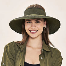 Charger l'image dans la galerie, Model Front: Uv Line Visière Visor Siena Imp Fem Militar Green Upf50+
