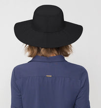 Carica l'immagine nel visualizzatore di Gallery, Model Back: Uv Line Chapeau Souple/Capeline Lyon Preto
