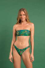 Laden Sie das Bild in den Galerie-Viewer, Image 11: Rio De Sol Ensemble Set Wilds Bandeau-Reto Highleg
