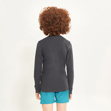 Carica l'immagine nel visualizzatore di Gallery, Model Back: Uv Line T-Shirt Longsleeve Uvpro Kids Preto Upf50+
