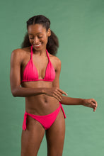 Laden Sie das Bild in den Galerie-Viewer, Image 12: Rio De Sol Ensemble Set Dots-Virtual-Pink Mel Italy
