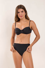 Laden Sie das Bild in den Galerie-Viewer, Image 06: Rio De Sol Ensemble Set Nero Vickie Amy
