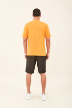 Carica l'immagine nel visualizzatore di Gallery, Model Back: Uv Line T-Shirt Longsleeve Uvpro Masc Orange Upf50+
