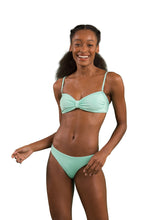 Laden Sie das Bild in den Galerie-Viewer, Image 04: Rio De Sol Ensemble Set Malibu-Menta Bandeau-Duo Essential
