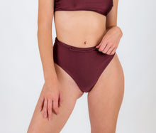 Carica l'immagine nel visualizzatore di Gallery, Gallery: Rio De Sol Bas Bottom Barolo Hotpants
