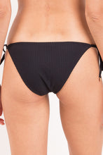 Laden Sie das Bild in den Galerie-Viewer, Image 06: Rio De Sol Bas Bottom Dots-Black Ibiza-Comfy

