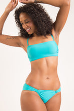 Carica l'immagine nel visualizzatore di Gallery, Image 02: Rio De Sol Ensemble Set Nanai Bandeau-Reto Mel-Comfy
