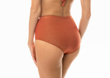 Charger l'image dans la galerie, Image 03: Rio De Sol Bas Calcinha Radiante Canela Hot Pant
