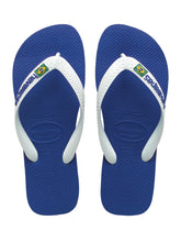 Carica l'immagine nel visualizzatore di Gallery, Model Front: Havaianas Tongs Brasil Logo Marine Blue
