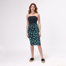 Laden Sie das Bild in den Galerie-Viewer, Model Front: Uv Line Pareo Canga Estrela Upf50+
