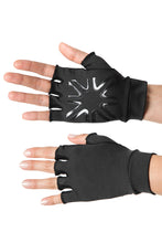 Laden Sie das Bild in den Galerie-Viewer, Model Front: Uv Line Gants Short Glove Black Upf50+
