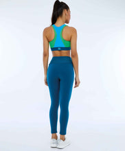 Laden Sie das Bild in den Galerie-Viewer, Model Back: Alto Giro Fitness Bas Legging Supplex Com Laser No Cos Verde Deep
