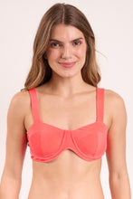 Laden Sie das Bild in den Galerie-Viewer, Gallery: Rio De Sol Haut Top Malibu-Folia Amelia
