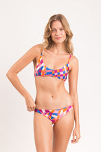 Carica l'immagine nel visualizzatore di Gallery, Image 07: Rio De Sol Haut Top Funny Bralette
