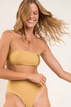 Carica l'immagine nel visualizzatore di Gallery, Image 06: Rio De Sol Bas Bottom Fluity-Dourado Hotpants
