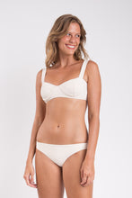 Laden Sie das Bild in den Galerie-Viewer, Image 07: Rio De Sol Haut Top Malibu-Natural Amelia
