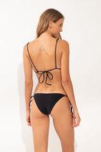 Carica l'immagine nel visualizzatore di Gallery, Model Back: Rio De Sol Bas Bottom Malibu-Black Ibiza-Comfy
