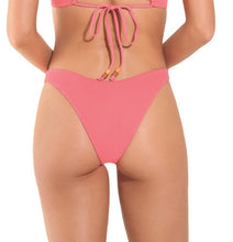 Laden Sie das Bild in den Galerie-Viewer, Model Back: Maaji Bas Bottom Lipstick Rose Dainty Splendour
