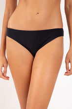 Carica l'immagine nel visualizzatore di Gallery, Gallery: Rio De Sol Bas Bottom Malibu-Black Essential-Comfy
