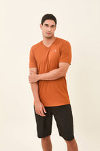 Carica l'immagine nel visualizzatore di Gallery, Gallery: Uv Line T-Shirt Pour Homme T-Shirt Sport Fit Caramelo Upf50+

