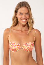 Laden Sie das Bild in den Galerie-Viewer, Gallery: Rio De Sol Haut Top Ditsy-Butter Juliette
