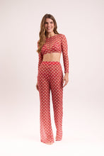 Laden Sie das Bild in den Galerie-Viewer, Model Front: Rio De Sol Haut De Plage Floral-Scales Top Harper
