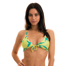 Charger l'image dans la galerie, Model Front: Rio De Sol Haut Top Banana Yellow Micro
