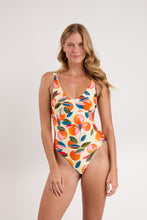 Carica l'immagine nel visualizzatore di Gallery, Model Front: Rio De Sol Une Pièce Picnic Bella
