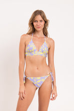 Carica l'immagine nel visualizzatore di Gallery, Model Front: Rio De Sol Ensemble Set Glow Tri-Cos Cheeky-Micro
