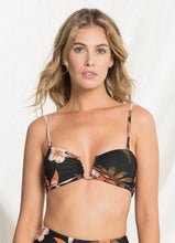 Charger l'image dans la galerie, Gallery: Maaji Haut Top Irene Suzy Q Aloha
