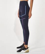 Laden Sie das Bild in den Galerie-Viewer, Image 02: Alto Giro Fitness Bas Legging Hyper Linhas Fusionadas Preto
