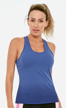 Charger l&#39;image dans la galerie, Model Front: Alto Giro Fitness Haut Regata Skin Fit Degrade Marinho
