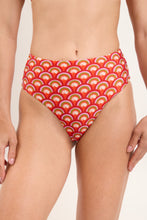 Carica l&#39;immagine nel visualizzatore di Gallery, Bottom Floral-Scales Hotpants
