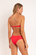 Laden Sie das Bild in den Galerie-Viewer, Bottom Microfibra-Chic-Red Madrid
