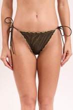 Laden Sie das Bild in den Galerie-Viewer, Bottom Radiante-Black Frufru
