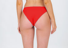 Laden Sie das Bild in den Galerie-Viewer, Unterteil Rot Essential-Comfy
