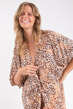 Laden Sie das Bild in den Galerie-Viewer, Leopard Long Dress
