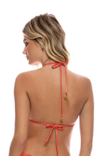 Carica l&#39;immagine nel visualizzatore di Gallery, Model Back: Luli Fama Haut Top Wavy Babes Just Want Sun Amber
