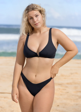 Charger l&#39;image dans la galerie, Image 07: Maaji Haut Top Victory Splendour Black
