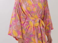 Laden und Abspielen von Videos im Galerie-Viewer, Video: Rio De Sol Robe De Plage Lyla Kimono
