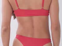 Charger et lire la vidéo dans la visionneuse de la Galerie, Video: Rio De Sol Haut Top Hibiscus Hana
