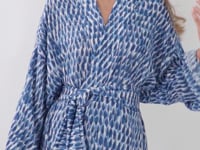 Laden und Abspielen von Videos im Galerie-Viewer, Video: Rio De Sol Robe De Plage Chuva Kimono
