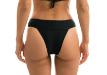 Laden Sie das Bild in den Galerie-Viewer, Image 06: Rio De Sol Bas Bottom Cloque Preto Tri Cos
