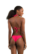 Laden Sie das Bild in den Galerie-Viewer, Model Back: Rio De Sol Bas Bottom Dots-Virtual-Pink Frufru
