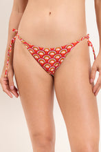 Laden Sie das Bild in den Galerie-Viewer, Gallery: Rio De Sol Bas Bottom Floral-Scales Lacinho
