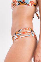 Laden Sie das Bild in den Galerie-Viewer, Image 06: Rio De Sol Bas Bottom Kauai Madrid-Trio
